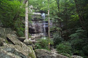 waterfall along the rainbow falls trail 